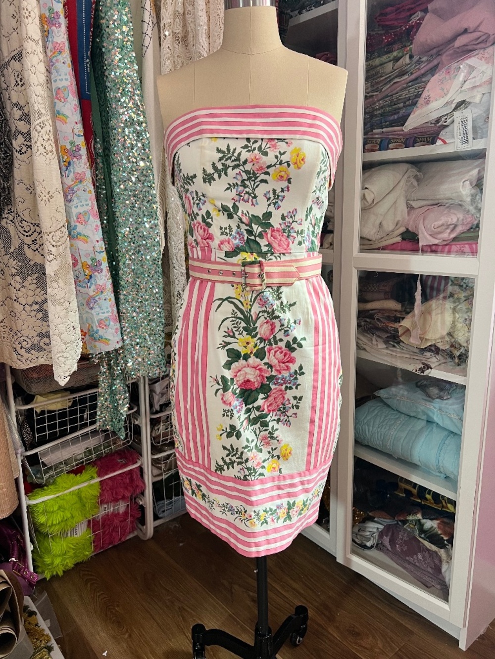 Vintage Betsey Johnson Floral Fitted Dress Size 6